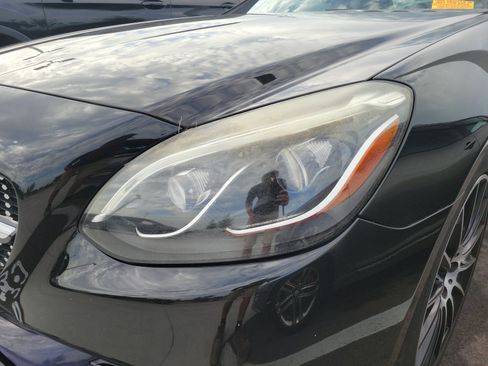 Used 2017 Mercedes-Benz SLC 43 AMG image 5