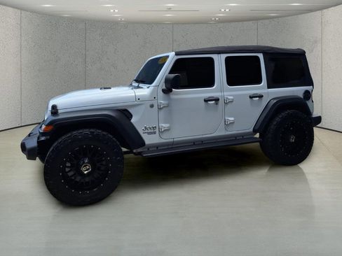 Used 2018 Jeep Wrangler Unlimited Sport S AWD/4WD image 1