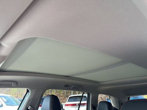 New 2026 Volkswagen Atlas Peak Edition image 10