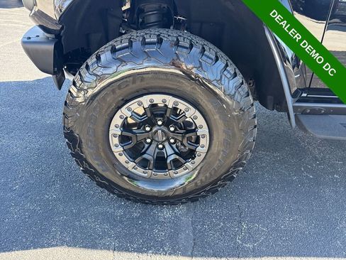 Used 2025 Ford Bronco Raptor AWD/4WD image 19