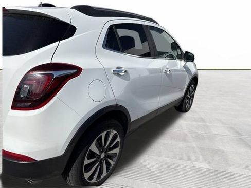 Used 2019 Buick Encore Essence AWD/4WD image 4