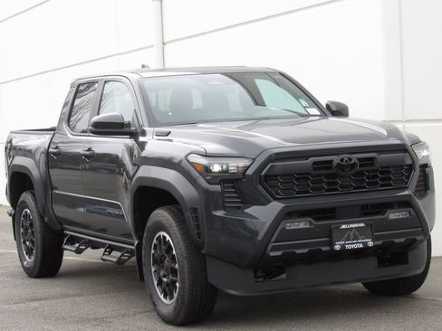 New 2026 Toyota Tacoma TRD Off-Road AWD/4WD image 2