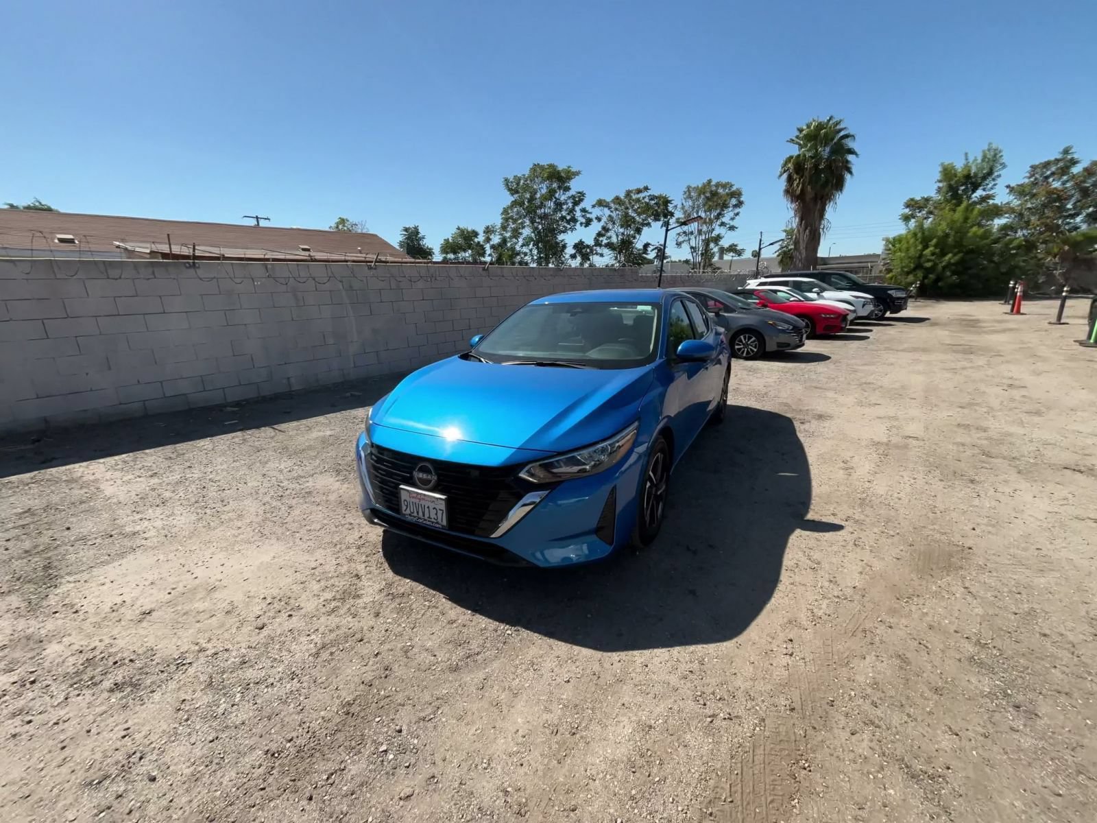 Used 2025 Nissan Sentra SV FWD image 6