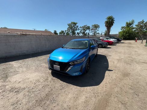 Used 2025 Nissan Sentra SV FWD image 6