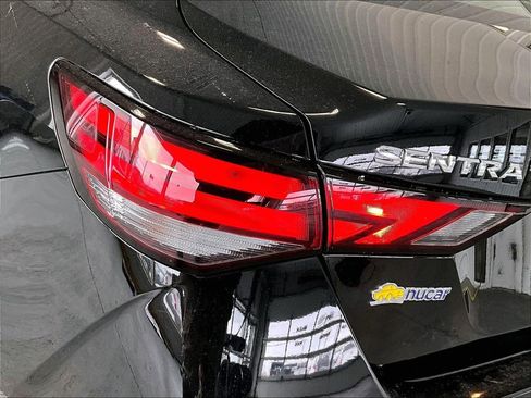 Used 2024 Nissan Sentra SV image 33