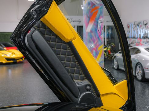 Used 2009 Lamborghini Murcielago LP 640 image 9