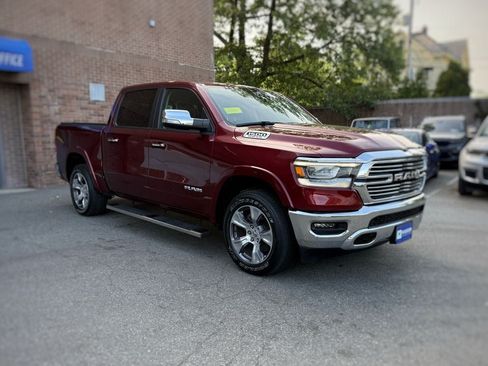 Used 2022 RAM 1500 Laramie w/ Trailer Tow Group AWD/4WD image 3