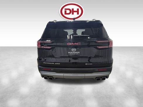 Used 2025 GMC Acadia Elevation image 11