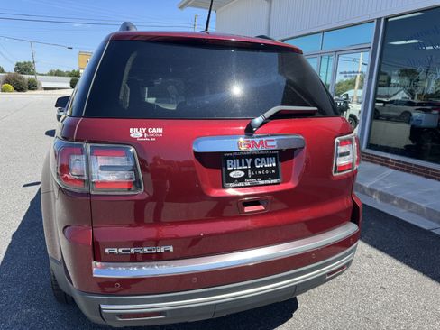 Used 2016 GMC Acadia SLT w/ Open Road Package FWD image 3