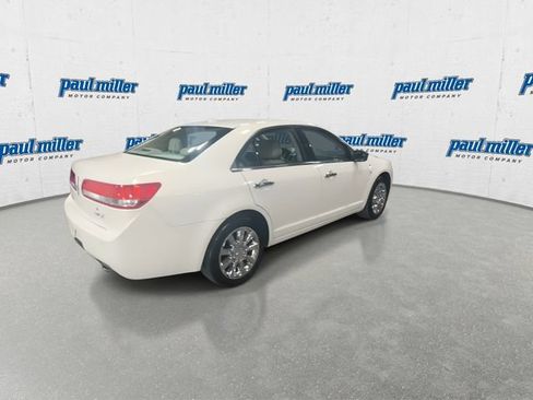 Used 2012 Lincoln MKZ FWD image 11