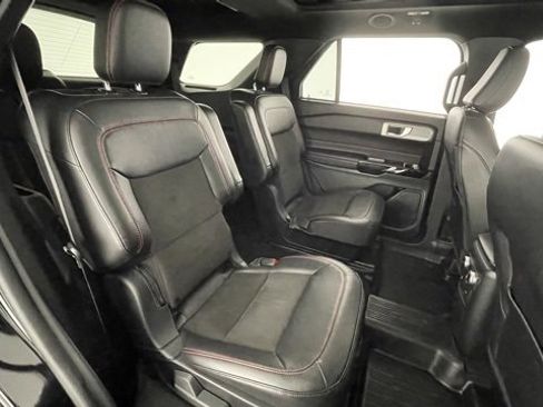 Used 2023 Ford Explorer ST-Line w/ Class IV Trailer Tow Package image 49