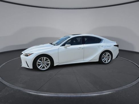 Used 2023 Lexus IS 300 w/ Comfort Package RWD image 5