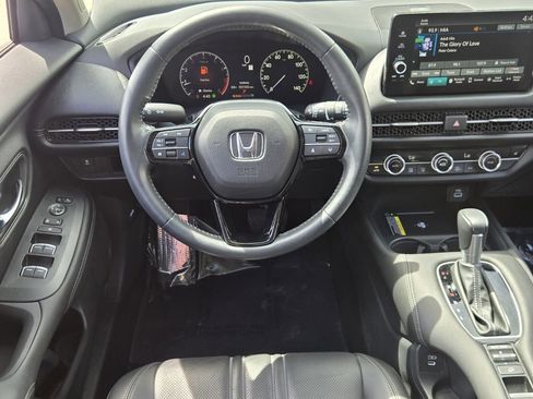 Certified 2024 Honda HR-V EX-L image 11