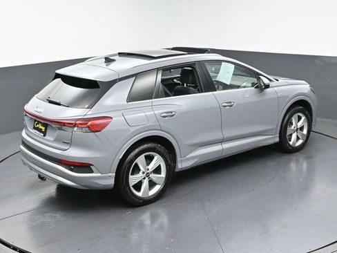 Used 2023 Audi Q4 e-tron Premium Plus w/ Premium Plus image 43