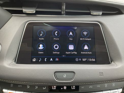 Used 2021 Cadillac XT4 Premium Luxury image 26