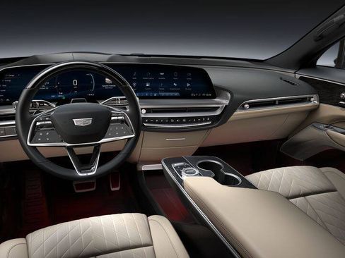 New 2026 Cadillac Lyriq Signature Sport AWD/4WD image 20
