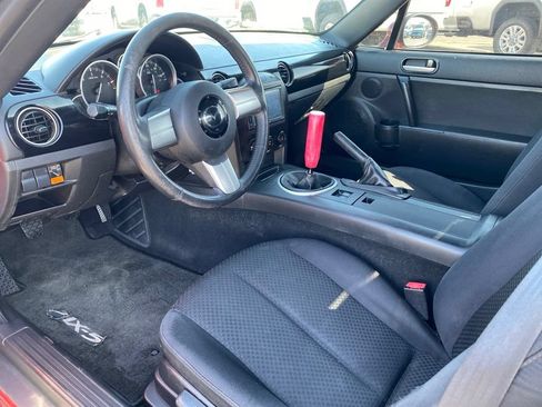 Used 2008 MAZDA MX-5 Miata Sport RWD image 13