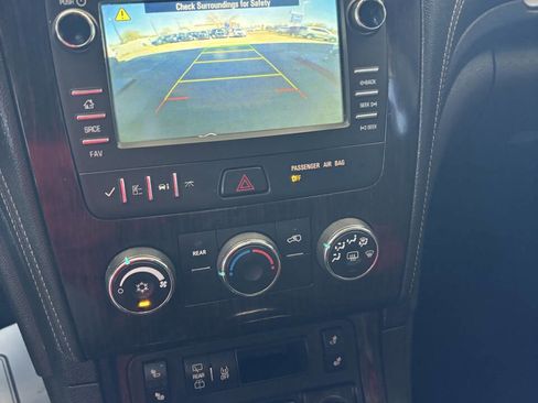 Used 2016 Chevrolet Traverse LT image 10