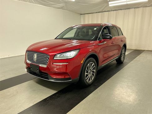 Used 2022 Lincoln Corsair AWD w/ Equipment Group 101A image 5