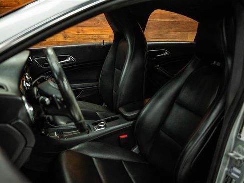 Used 2014 Mercedes-Benz CLA 250 4MATIC w/ Premium 1 Package image 9