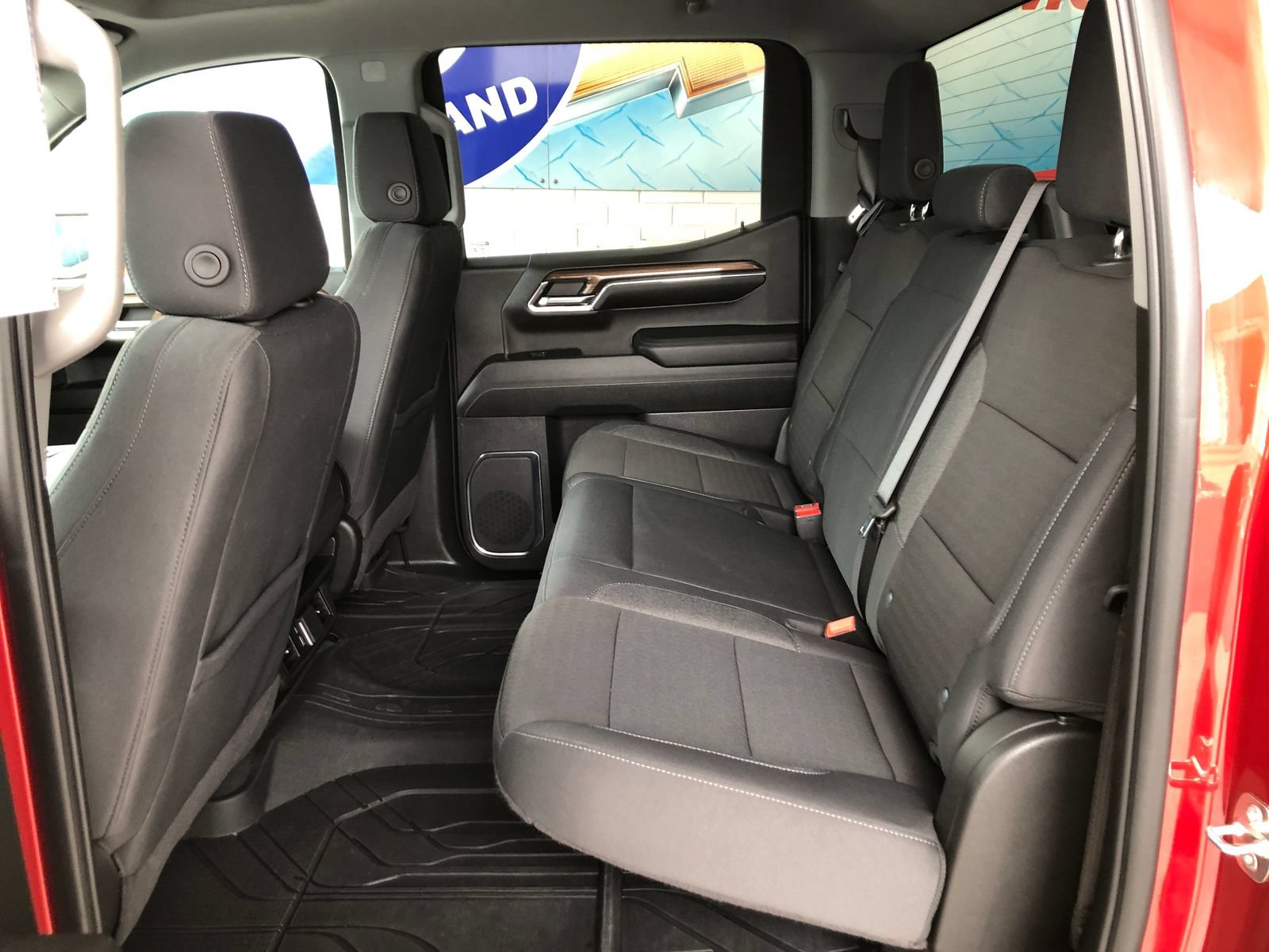 Used 2024 Chevrolet Silverado 1500 RST w/ LPO, Liner Protection Package AWD/4WD image 8