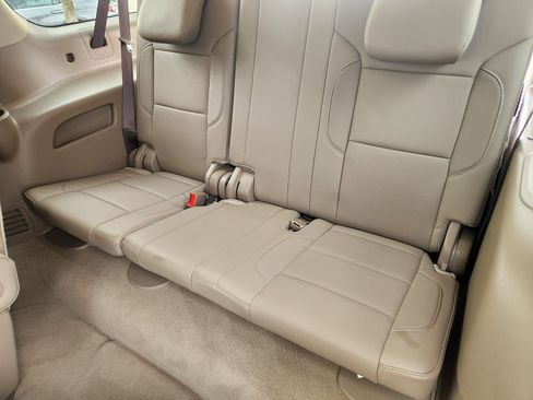 Used 2020 GMC Yukon XL SLT image 35