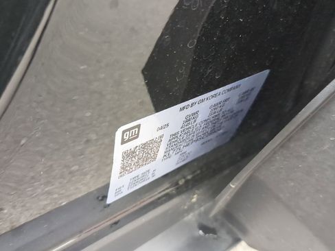 Used 2025 Chevrolet Trax LT w/ Driver Confidence Package image 31