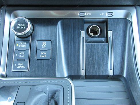 Used 2026 Lexus GX 550 AWD/4WD image 46