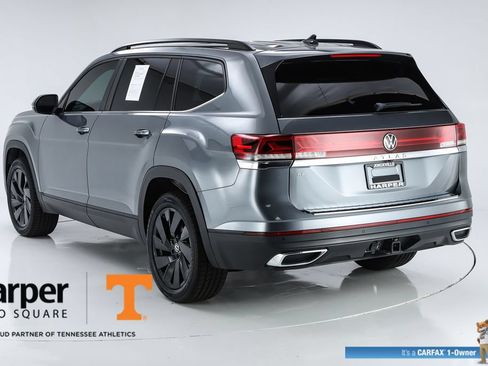 Used 2024 Volkswagen Atlas SE w/ Panoramic Sunroof Package FWD image 47