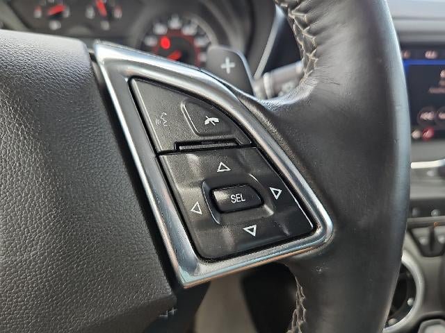 Used 2023 Chevrolet Camaro LT RWD image 29