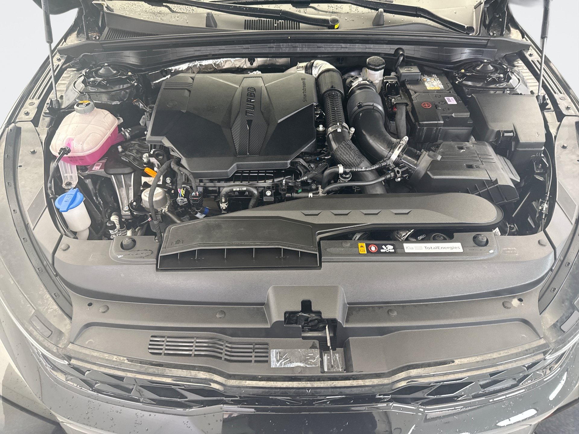 Used 2025 Kia K5 GT FWD image 27