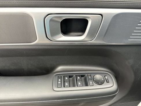 Used 2024 Hyundai Santa Fe SEL AWD/4WD image 13