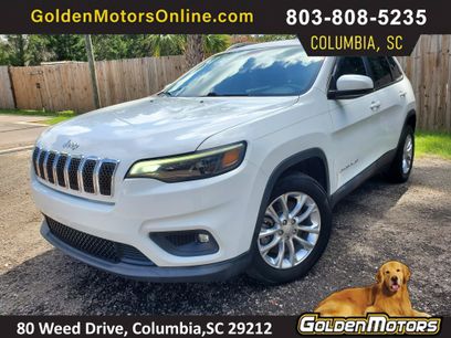 Used 2019 Jeep Cherokee Latitude w/ Popular Appearance Group
