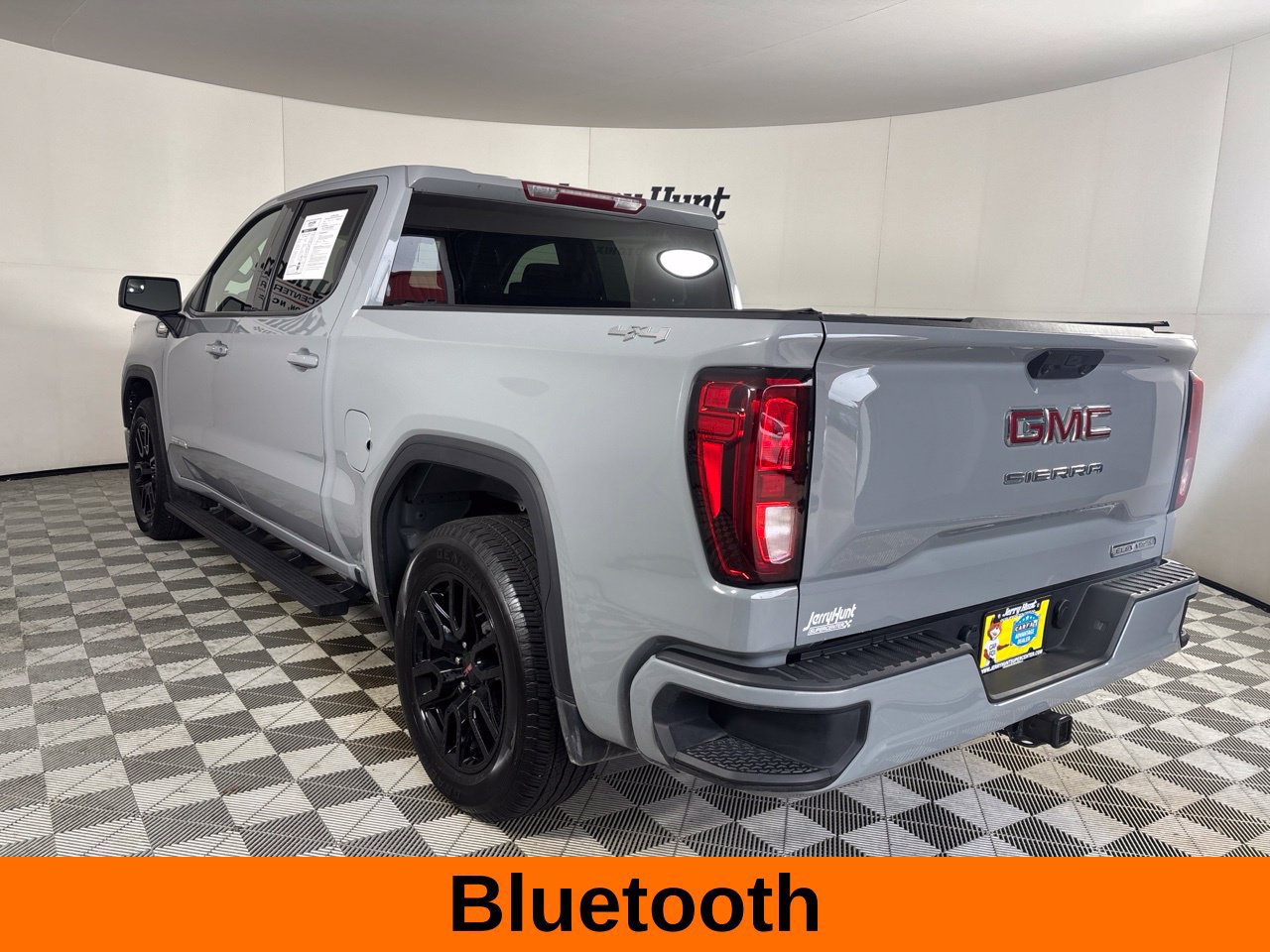Used 2024 GMC Sierra 1500 Elevation AWD/4WD image 9