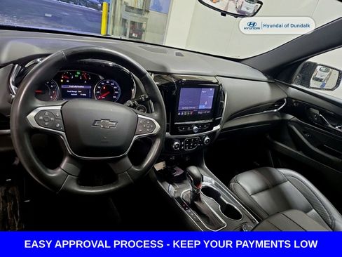 Used 2023 Chevrolet Traverse RS image 12