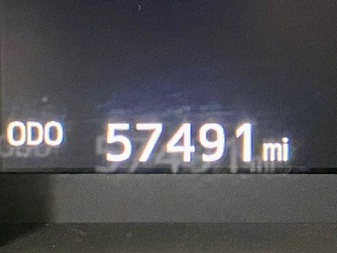 Used 2017 Toyota Tundra SR5 w/ SR5 Upgrade Package AWD/4WD image 20