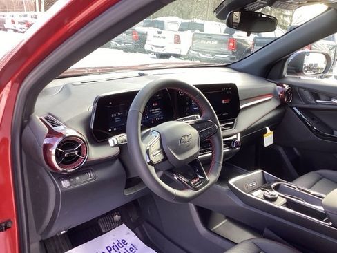 New 2026 Chevrolet Equinox RS w/ LPO, Floor Liner Package image 27