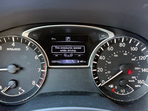 Used 2020 Nissan Pathfinder SV w/ Cargo Package FWD image 2