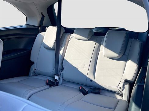 Used 2023 Honda Odyssey Touring image 30