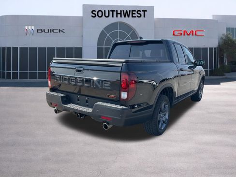 Used 2024 Honda Ridgeline TrailSport image 5