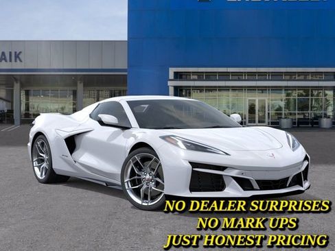 New 2026 Chevrolet Corvette Z06 w/ Chrome Exterior Badge Package RWD image 7