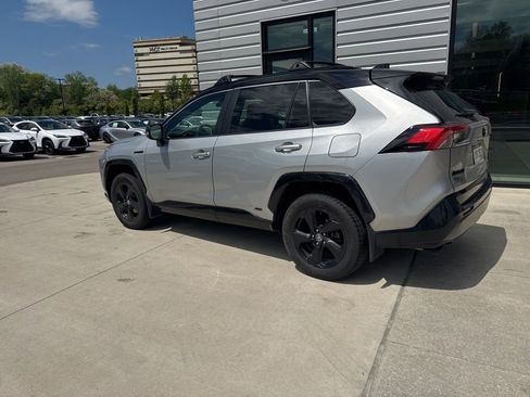 Used 2021 Toyota RAV4 XSE image 6