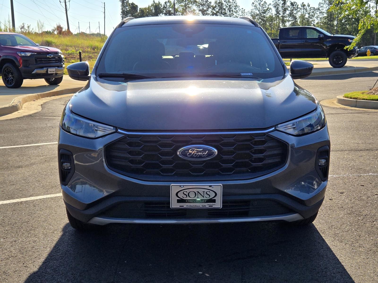 Used 2025 Ford Escape ST-Line Select AWD/4WD image 3