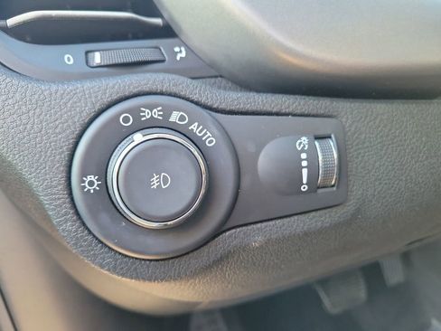 Used 2021 FIAT 500X Pop w/ Sport Appearance Package image 19