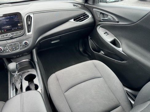 Used 2024 Chevrolet Malibu LT FWD image 15