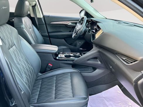 Used 2021 Buick Envision Avenir AWD/4WD image 27