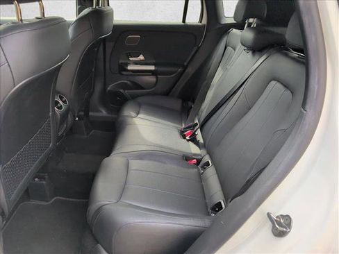 Certified 2023 Mercedes-Benz GLA 250 4MATIC image 21