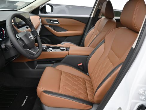 New 2026 Nissan Rogue Platinum w/ Platinum Premium Package image 10