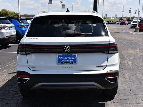 Used 2025 Volkswagen Taos SEL AWD/4WD image 6
