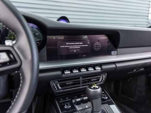 Certified 2024 Porsche 911 GT3 RWD image 16
